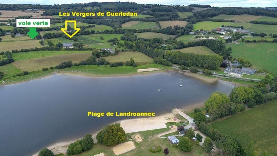 Les Reinettes - Les Vergers De Guerlédan Exteriör bild